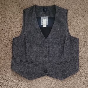 NWT GAP Charcoal Gray Tweed Button Vest